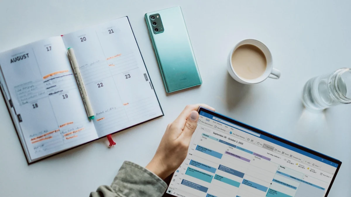 The Strategic Guide to June’s Social Media Landscape: A Month of Engagement and Connection