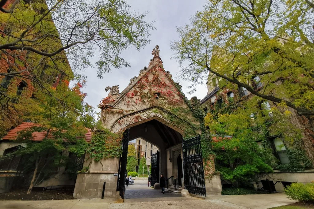University of Chicago Announces Landmark Tuition Expansion: A New Era of Access for Middle-Income Families