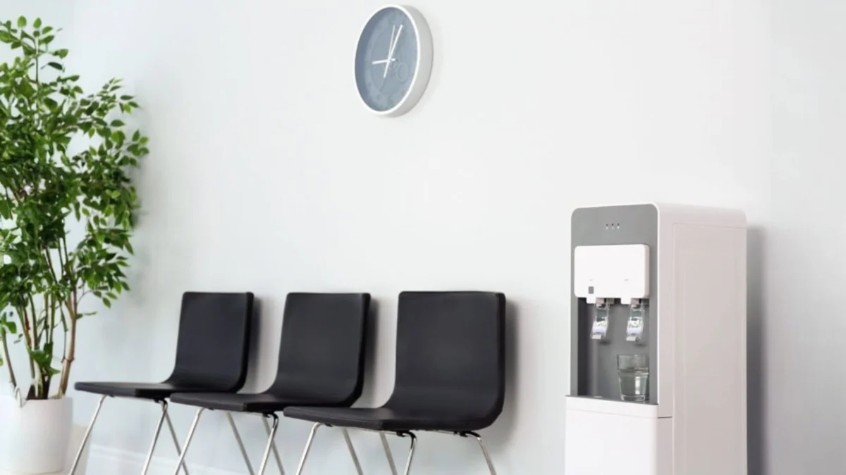 The Recruitment Red Flags: How ‘Hustle Culture’ and Vague Job Ads are Driving Top Talent Away