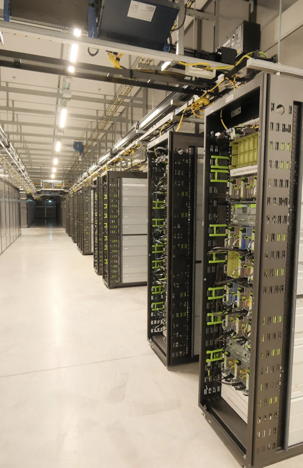 The Ultimate Safety Net: How Meta Engineered Resilience Against Zero-Notice Data Center Failures