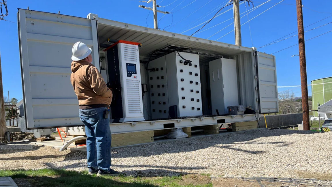 The Digital Age’s New Backbone: How Solid-State Transformers Are Revolutionizing Power Grid Infrastructure