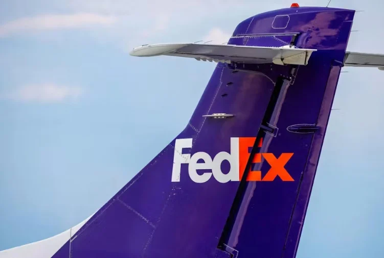 A New Era for Regional Logistics: ACIA Aero Leasing Delivers World’s First ATR 72-600 P2F with Large Cargo Door to FedEx