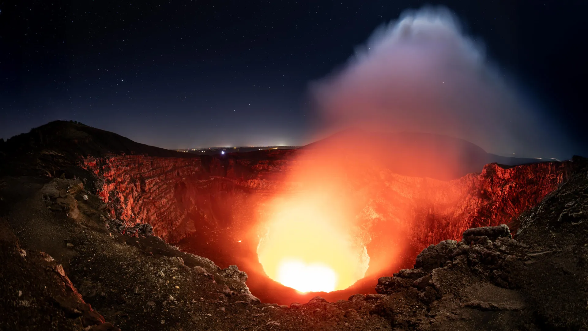 Beneath the Surface: New Insights into Nicaragua’s Masaya Volcano Reveal Hidden Magma Complexity