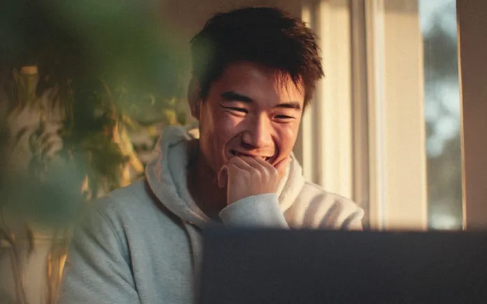 Beyond the Scroll: Why Checkout Media is the Holiday Season’s Strategic Frontier