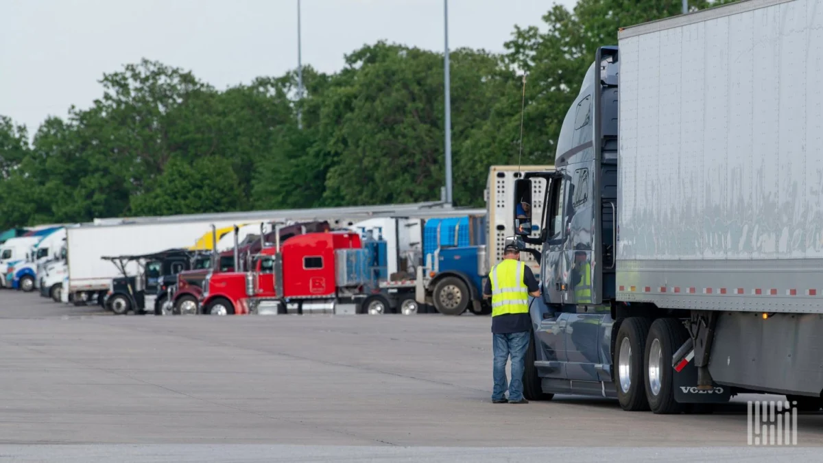 Regulatory Clash: Start CDL Inc. Battles FMCSA Over Emergency Shutdown and Training Registry Removal