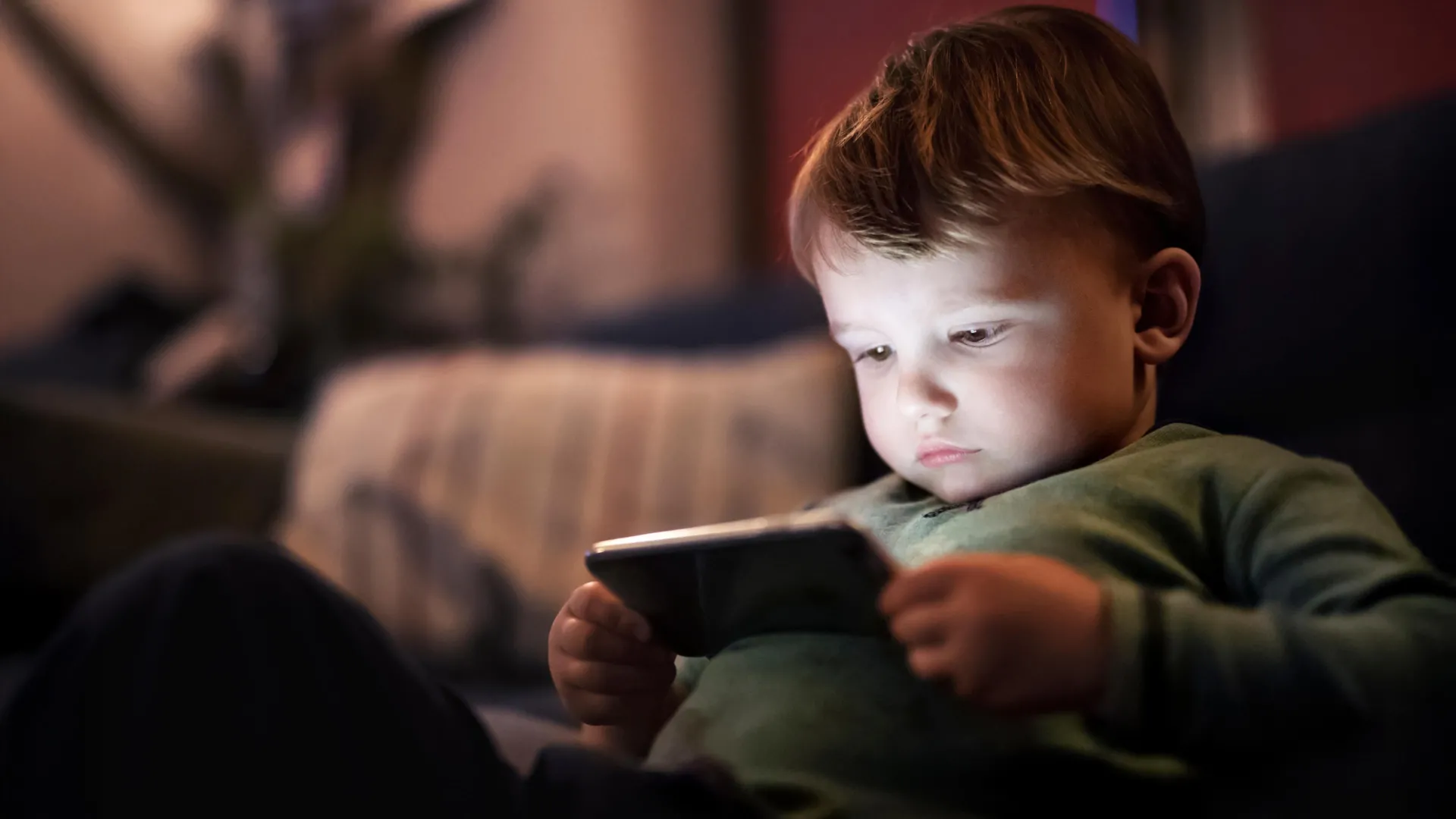 Rethinking the Digital Dilemma: New Finnish Study Challenges Conventional Wisdom on Screen Time and Adolescent Cognition