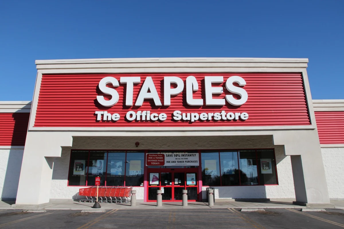 Strategic Pivot: Staples Canada Launches ‘Staples Business’ to Counter E-commerce Giants