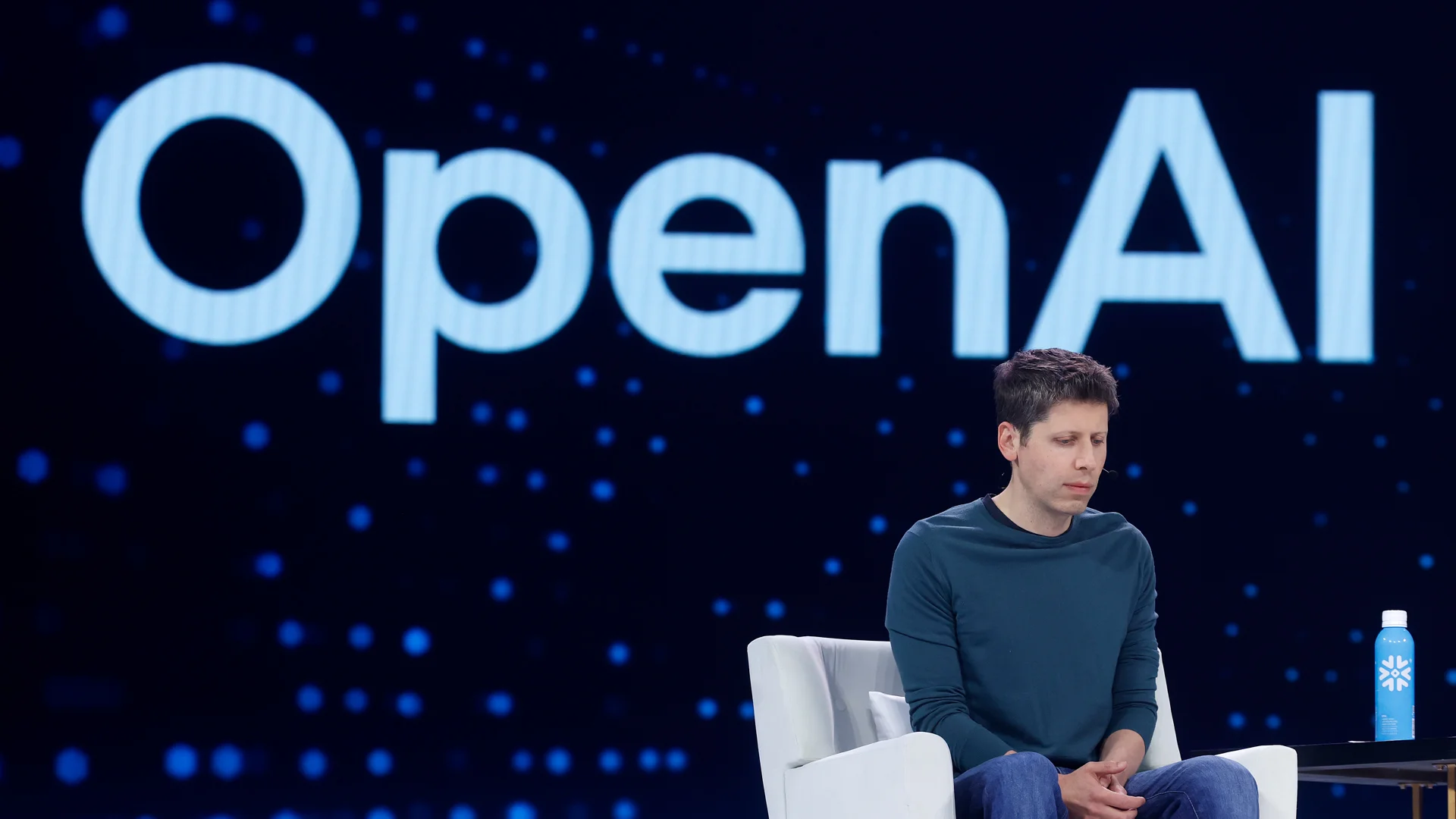 The Great AI Exodus: Why Industry Insiders are Sounding the Alarm on Rapid Development